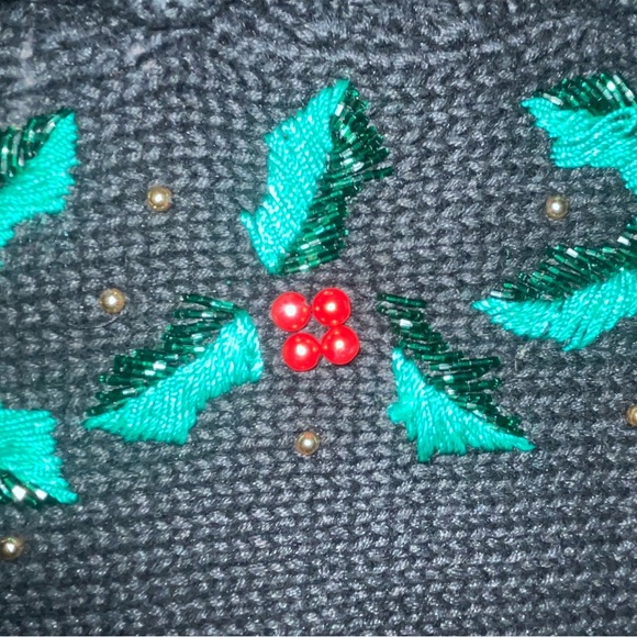 Westbound Black Sleeveless Cardigan with Green and Red Embroidery - Picture 6 of 6